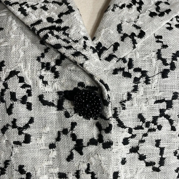 👀Chicos (nubby) Jacket 👀 - Picture 3 of 9